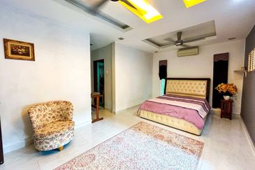 Bandar Tun Hussein Onn