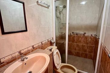 Bandar Menjalara (Desa Seri Mahkota)