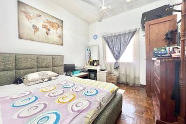 Lorong Gugusan Alam 7/20