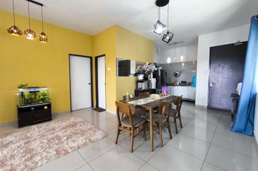 Residensi Zamrud (Zamrud Residensi)