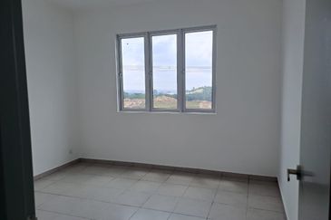 Tangerine Suites @ Sunsuria City