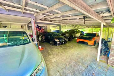 Taman Saujana Puchong