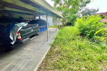 Taman Saujana Puchong