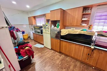 Taman Saujana Puchong