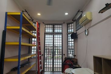 2.5 Storey Terrace House, Taman Bukit Utama, Bukit Antarabangsa, KL 