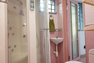 2.5 Storey Terrace House, Taman Bukit Utama, Bukit Antarabangsa, KL 