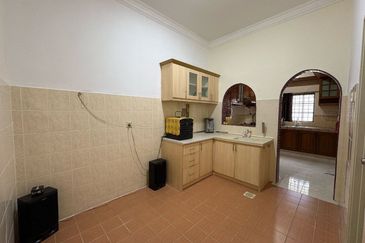 Double Storey Terrace House, Taman Bukit Permai, Kajang 