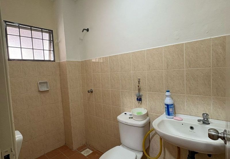 Double Storey Terrace House, Taman Bukit Permai, Kajang 
