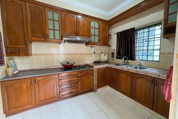Double Storey Terrace House, Taman Bukit Permai, Kajang 