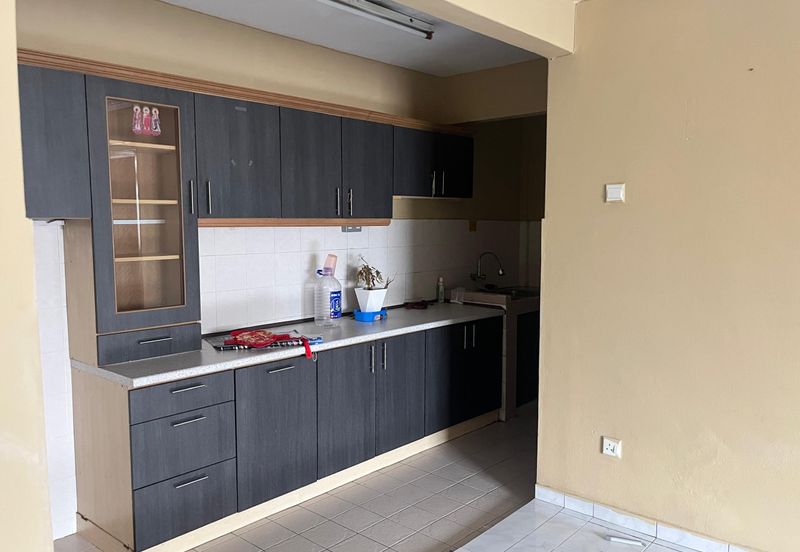 Pangsapuri Subang Suria