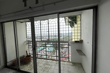 Mutiara Condominium, Taman Bukit Indah