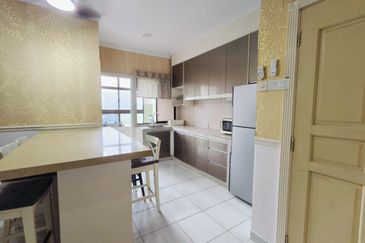 Kristal Villa Condominium