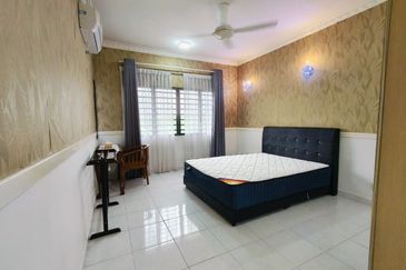 Kristal Villa Condominium