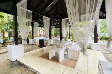 Kristal Villa Condominium