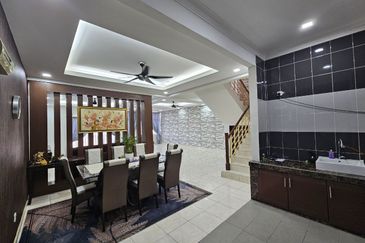 Double Storey Duplex Townhouse @ Taman Lagenda Mas, Cheras 