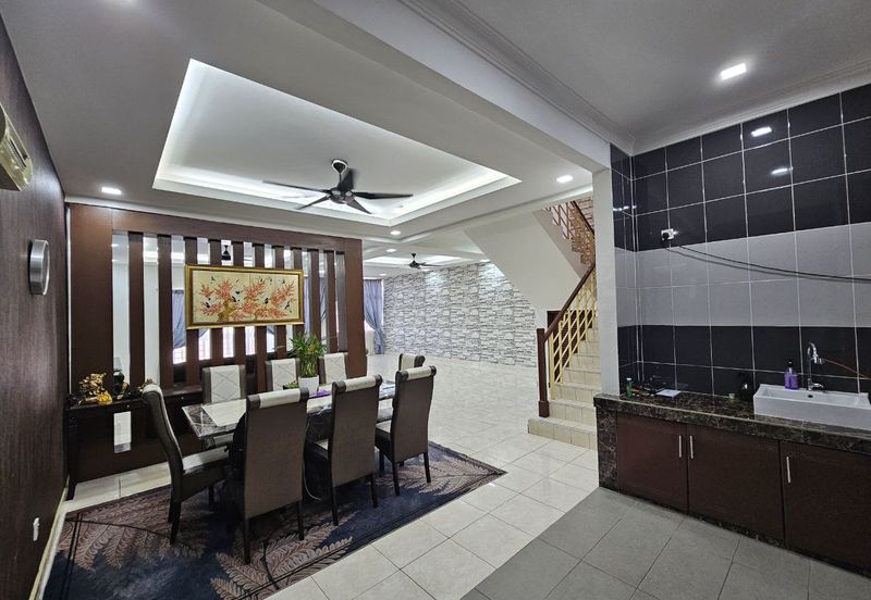 Double Storey Duplex Townhouse @ Taman Lagenda Mas, Cheras 