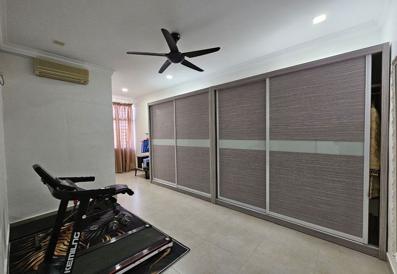 Double Storey Duplex Townhouse @ Taman Lagenda Mas, Cheras 