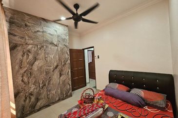 Double Storey Duplex Townhouse @ Taman Lagenda Mas, Cheras 