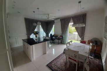 Charms of Nusantara, Setia Eco Glades