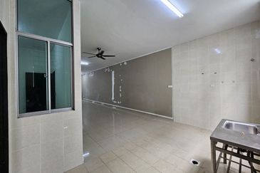 3 Storey Terraced House @ Bangi Avenue 3