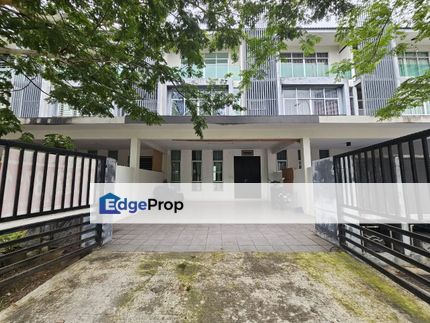3 Storey Terraced House @ Bangi Avenue 3, Selangor, Bangi