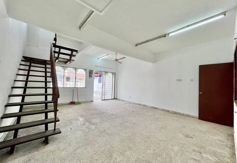 Double Storey, Taman Koperasi Cuepacs, Batu 12, Kajang