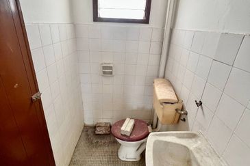 Double Storey, Taman Koperasi Cuepacs, Batu 12, Kajang