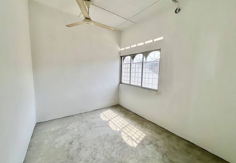 Double Storey, Taman Koperasi Cuepacs, Batu 12, Kajang