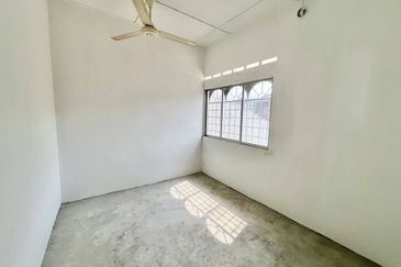 Double Storey, Taman Koperasi Cuepacs, Batu 12, Kajang