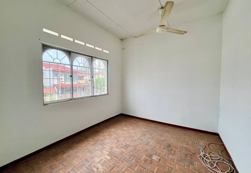 Double Storey, Taman Koperasi Cuepacs, Batu 12, Kajang