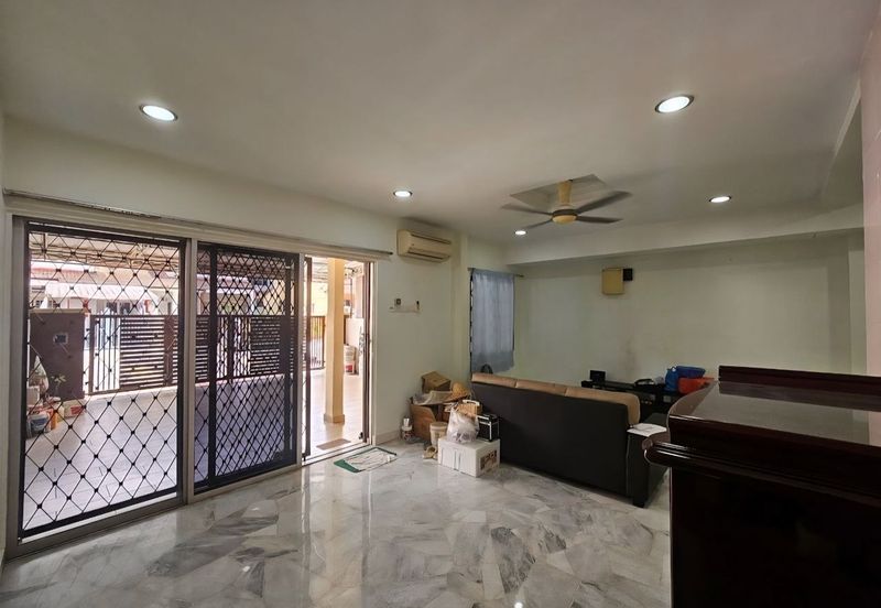 Double Storey Terrace House @ Taman Asa Jaya, Kajang