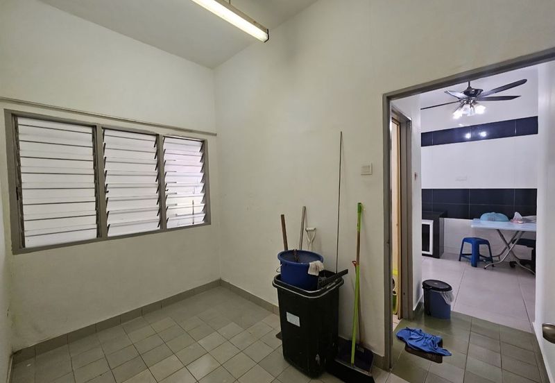 Double Storey Terrace House @ Taman Asa Jaya, Kajang