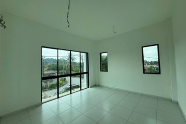 Taman Chembung Utama Double Storey Terrace House For Sale 