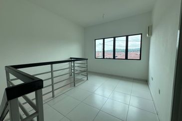 Taman Chembung Utama Double Storey Terrace House For Sale 