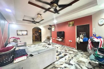 Double Storey Bandar Baru Kundang, Rawang