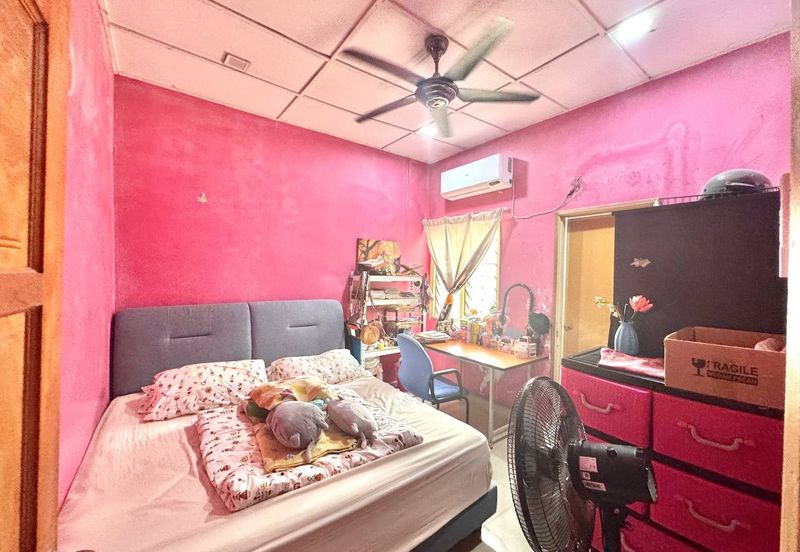 Double Storey Bandar Baru Kundang, Rawang