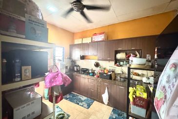 Double Storey Bandar Baru Kundang, Rawang