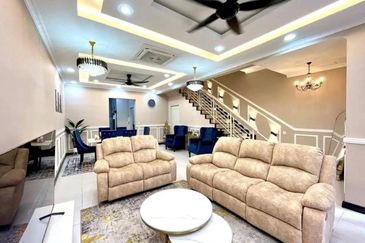 Double Storey Puteri Elaisha, Kota Puteri, Batu Arang Rawang 