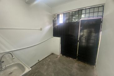 Jalan SP 4 @ Bandar Saujana Putra