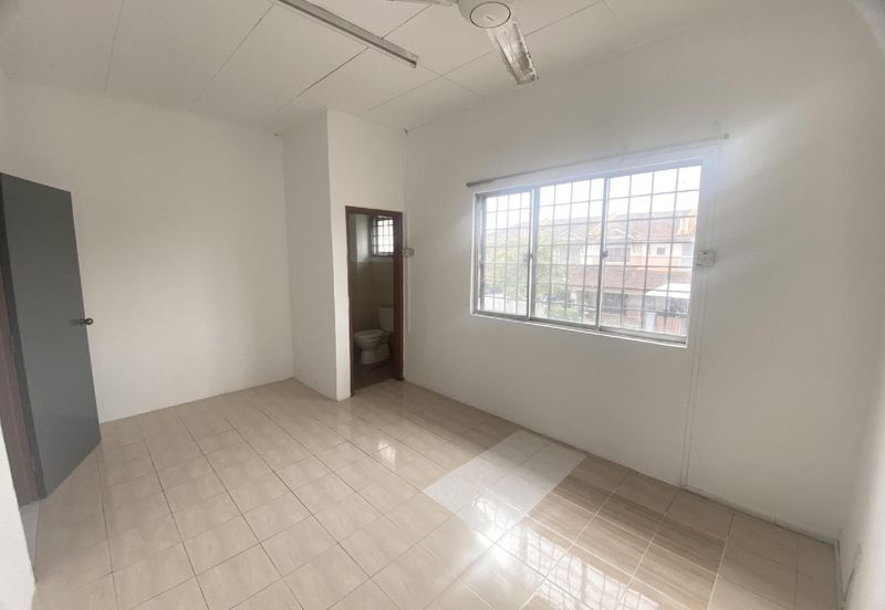 Jalan SP 4 @ Bandar Saujana Putra