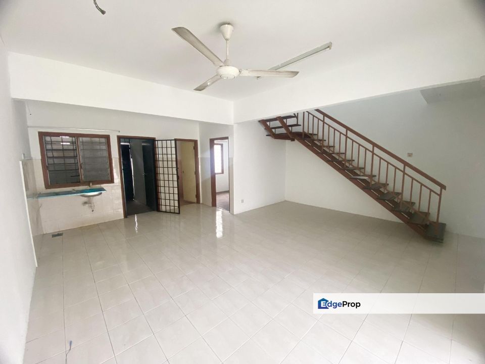 Bandar Saujana Putra SP4, Double Storey Terrace For Sale, Selangor, Jenjarom