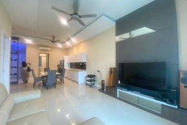 Isle of Kamares, Setia Eco Glades