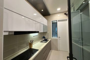 Isle of Kamares, Setia Eco Glades