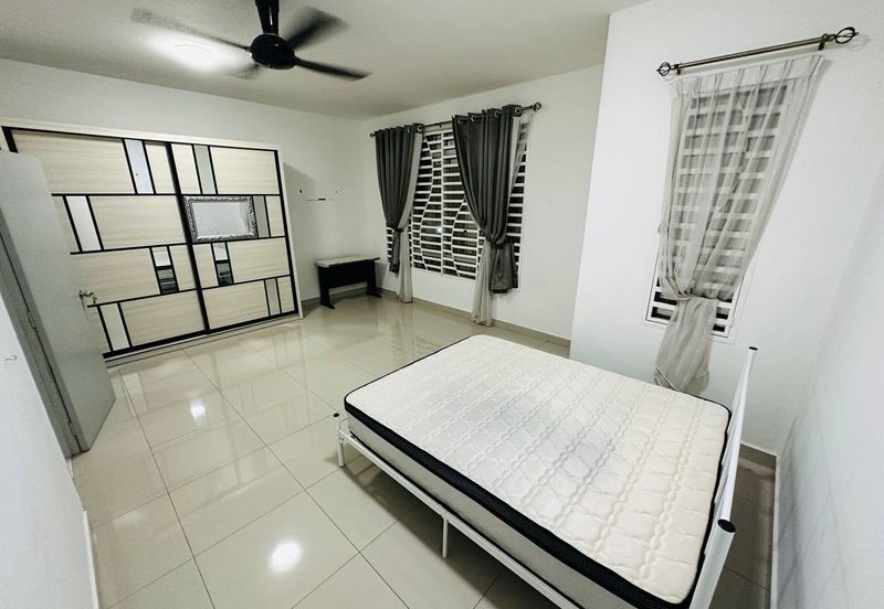 Taman Suria Warisan @ Kota Warisan