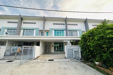 Taman Suria Warisan @ Kota Warisan