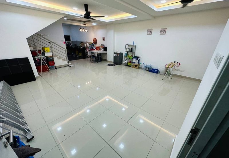 Taman Suria Warisan @ Kota Warisan