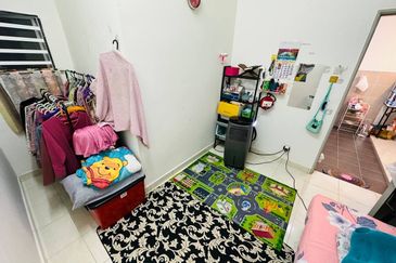 Taman Suria Warisan @ Kota Warisan