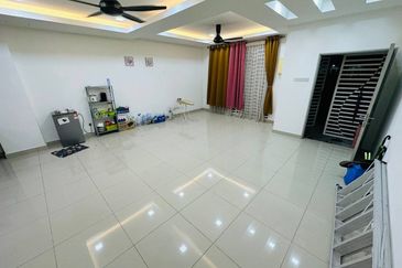 Taman Suria Warisan @ Kota Warisan