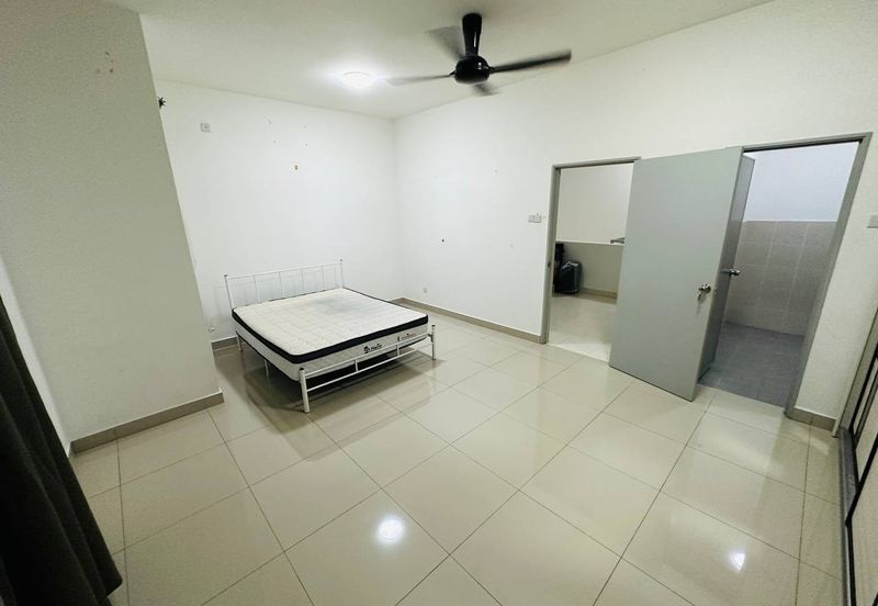 Taman Suria Warisan @ Kota Warisan