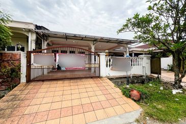 Taman Sg Jelok, Single Storey Semi D ,Kajang, For Sale